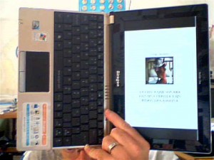 La netbook Síragon ML-1030 "disfrazada" de e-book reader